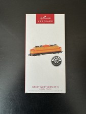Hallmark 2022 Ornament- Lionel Train Great Northern EP-5 Limited Edition - New