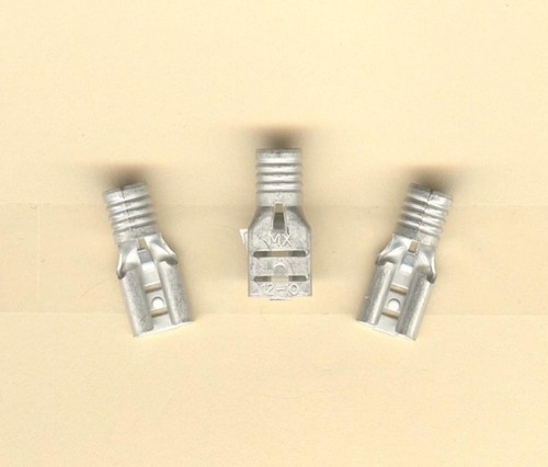 50 Non Insulated Quick Disconnect QD FEMALE Terminals #12-10 Wire Gauge .250 Tab - Afbeelding 2 van 2