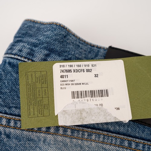 Size 32 - Gucci Washed Organic Denim Pant with Label Jeans Tapered - Picture 10 of 13