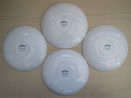 4 x Johnson Brothers Pottery Vintage Blue Willow Pattern Cups & Saucers - Picture 12 of 13