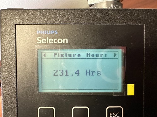 Philips Selecon PL1 RGBW LED Leuchte 90-264 VAC 1,91A 50/60hz - Bild 10 von 10
