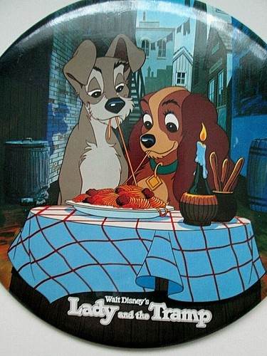 DE COLECCIÓN WALT DISNEY DAMA y EL TRAMP 6" Pin Back Botón Caballete Trasera Años 80 Jumbo - Imagen 2 de 3