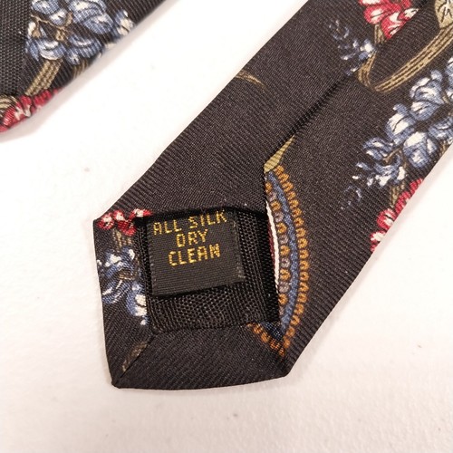 VTG Woodward Silk Necktie Blue & Red Paisley Floral on Black USA - Picture 8 of 12