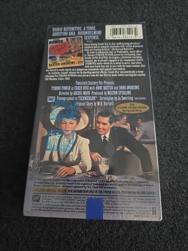 NEW Crash Dive VHS 1943 WWII Sealed 1994 VTG Studio Classic Tyrone Power - Picture 2 of 4