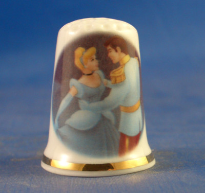 Birchcroft Porzellan Fingerhut -- Märchen Aschenputtel - kostenlose Geschenkbox