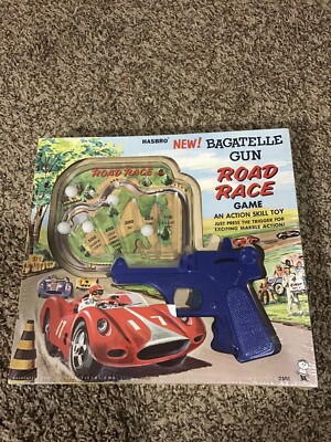 Vintage Hasbro Bagatelle Gun Road Race Game Marble Action Mint New Old Stock