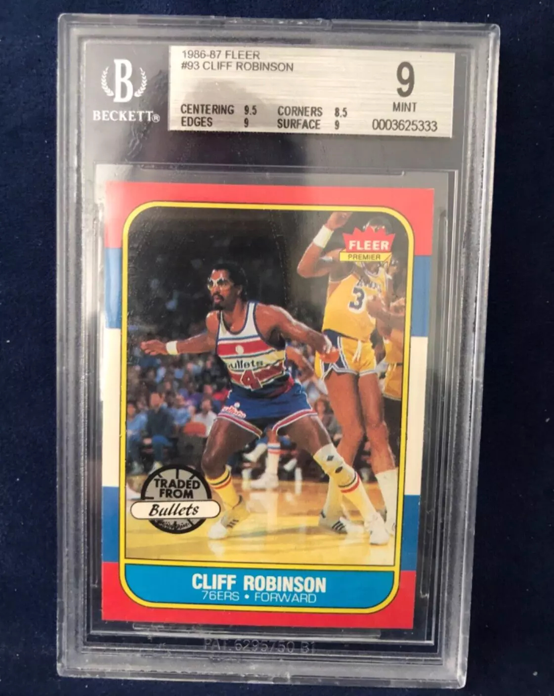 Cliff Robinson trading card
