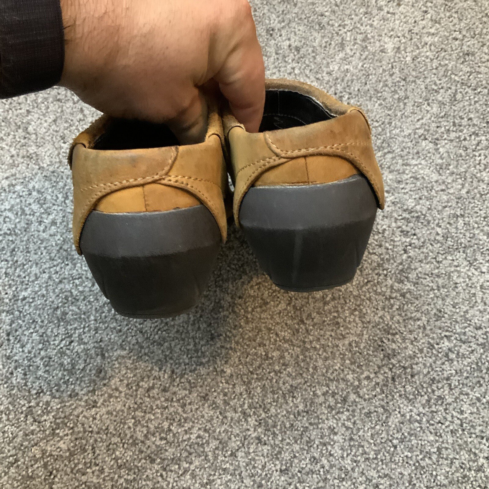 Sandali con zoccoli Merrell Luxe Wrap in pelle slides da donna 7 5 dune marroni con borchie