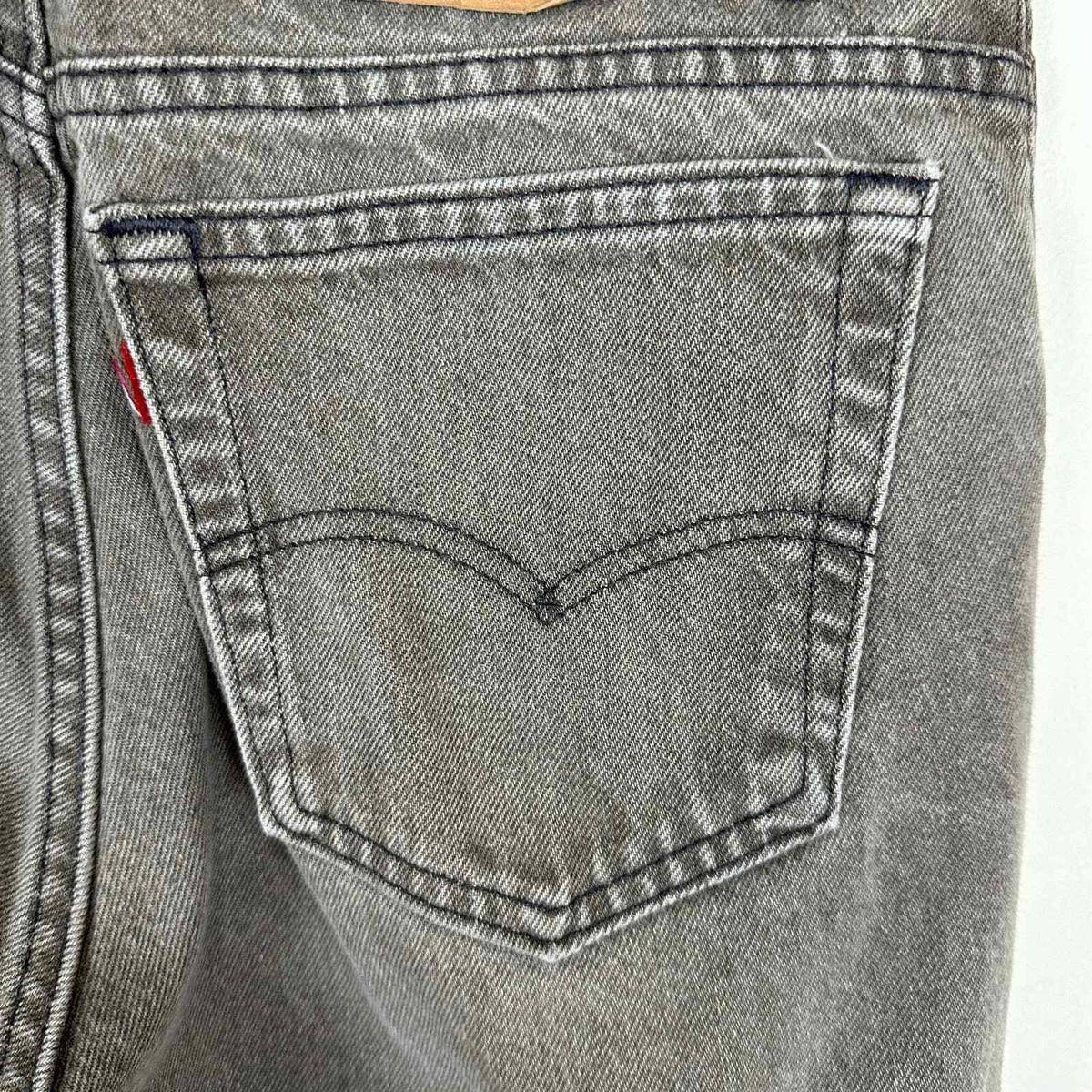 Levi's 560 グレー デニム　Used Levi's VTG USA 560 Frayed Distressed Clay Sandy Grey Jeans