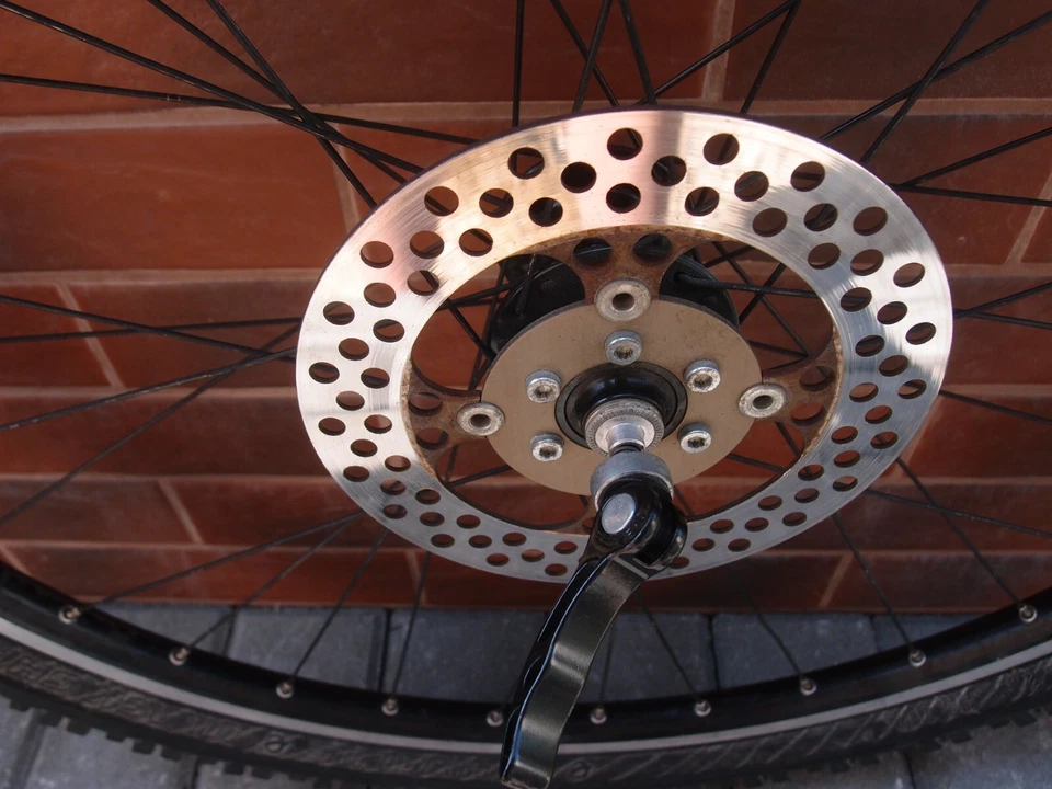 MTB front disc brake wheel Mavic 221 ? 26 in sealed hub REAL 100 mm 32 H - Image 4 of 4