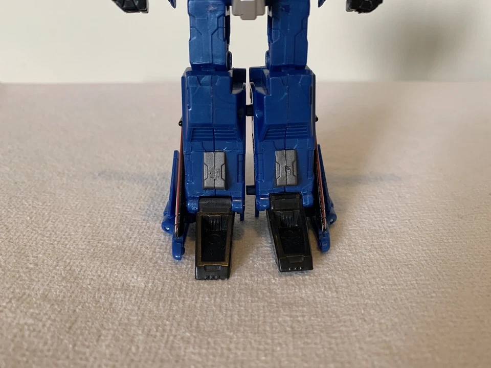 Transformers Generations Deluxe Class Thundercracker Figure 2010 Complete - Image 4 of 4