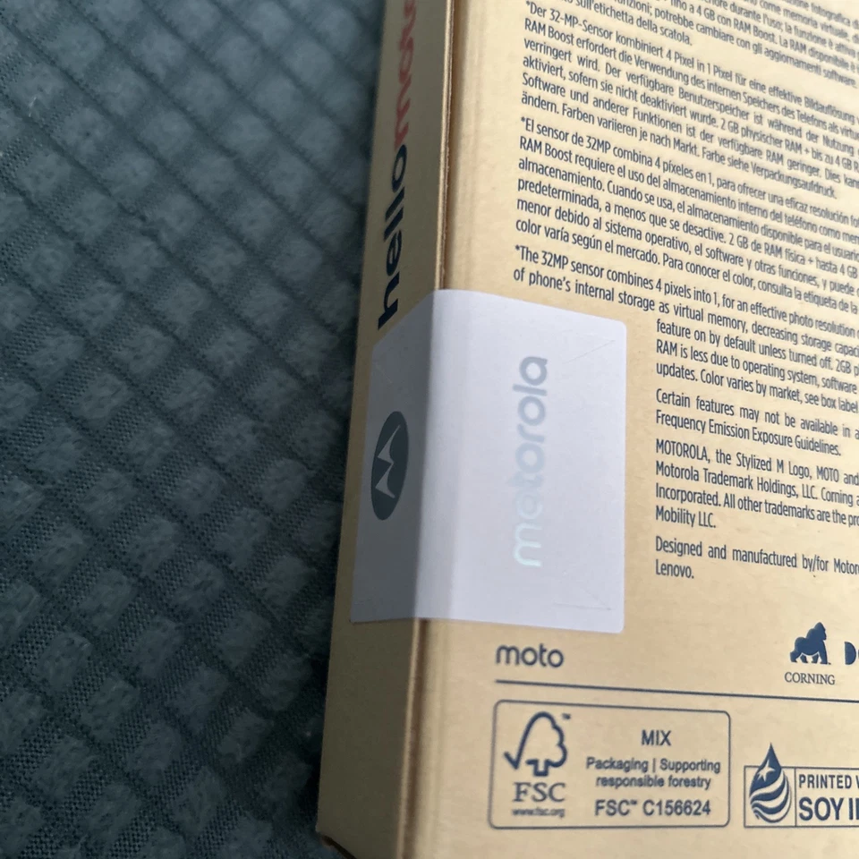 Motorola Moto E15 Android Smartphone 64 GB Denim Blue - Brand New Sealed - Image 3 of 3