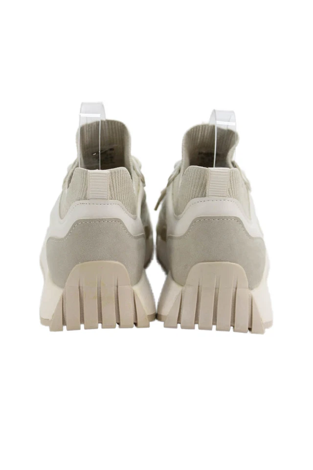 Zapatillas bajas Zara para mujer de cuero tono dorado con cordones talla beige Foto 4 de 4