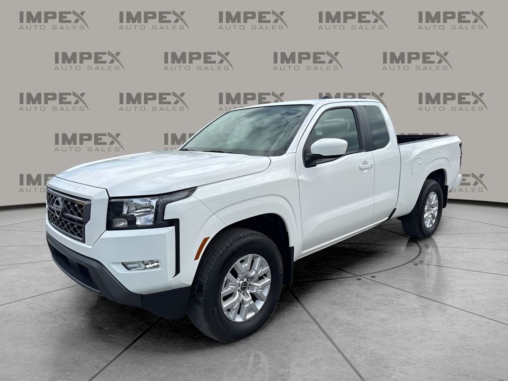 2024 Nissan Frontier SV