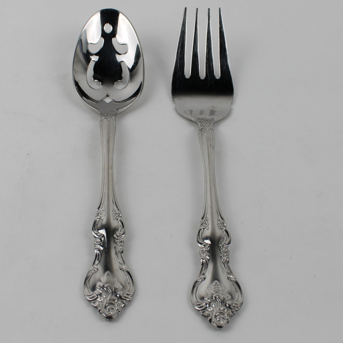 Lot of 2 Wallace Silver Chatham Pattern 18/10 SS Serving Utensils