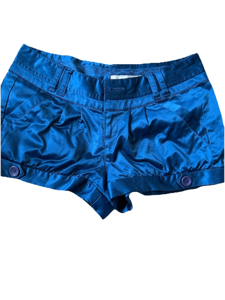 Y2K 90s Shinny Shorts DKNY silk blend Blue satin look Shinny Vintage Sexy Med 28 - Imagem 2 de 4