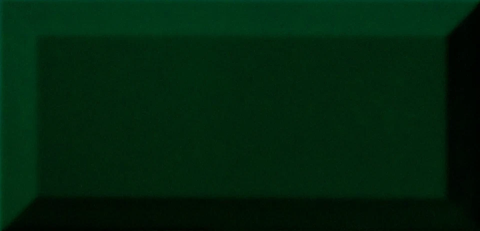 Bottle Green Ceramic Glossy Brick Subway Metro Tile Bevelled Edge 10x20cm Box - Image 4 of 4
