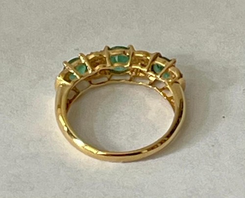 18ct Gold Emerald & Diamond Half Hoop Ring with Valuation - Picture 13 of 18