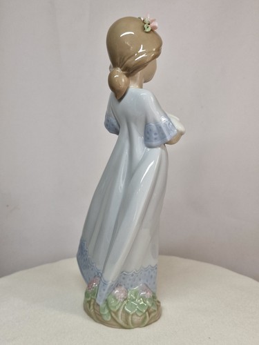 Vintage SpanIsh Porcelain Figurine, 'Peaceful', from Lladro #6807 - Picture 9 of 24