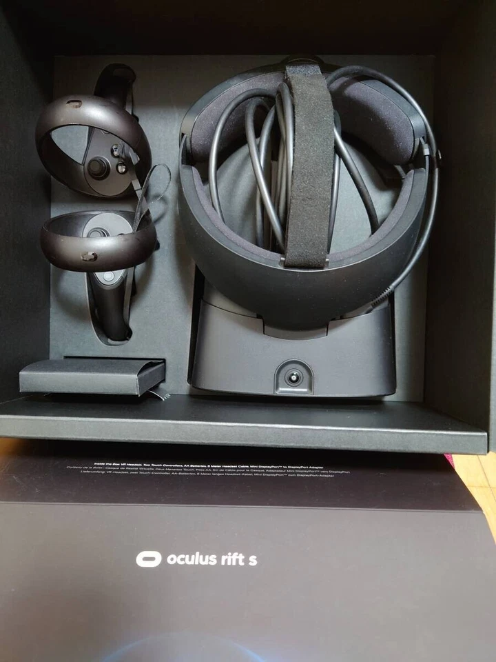 Oculus Rift S Pc Virtual Reality Complete Set Tested Boxed Used Japan - Image 2 of 4