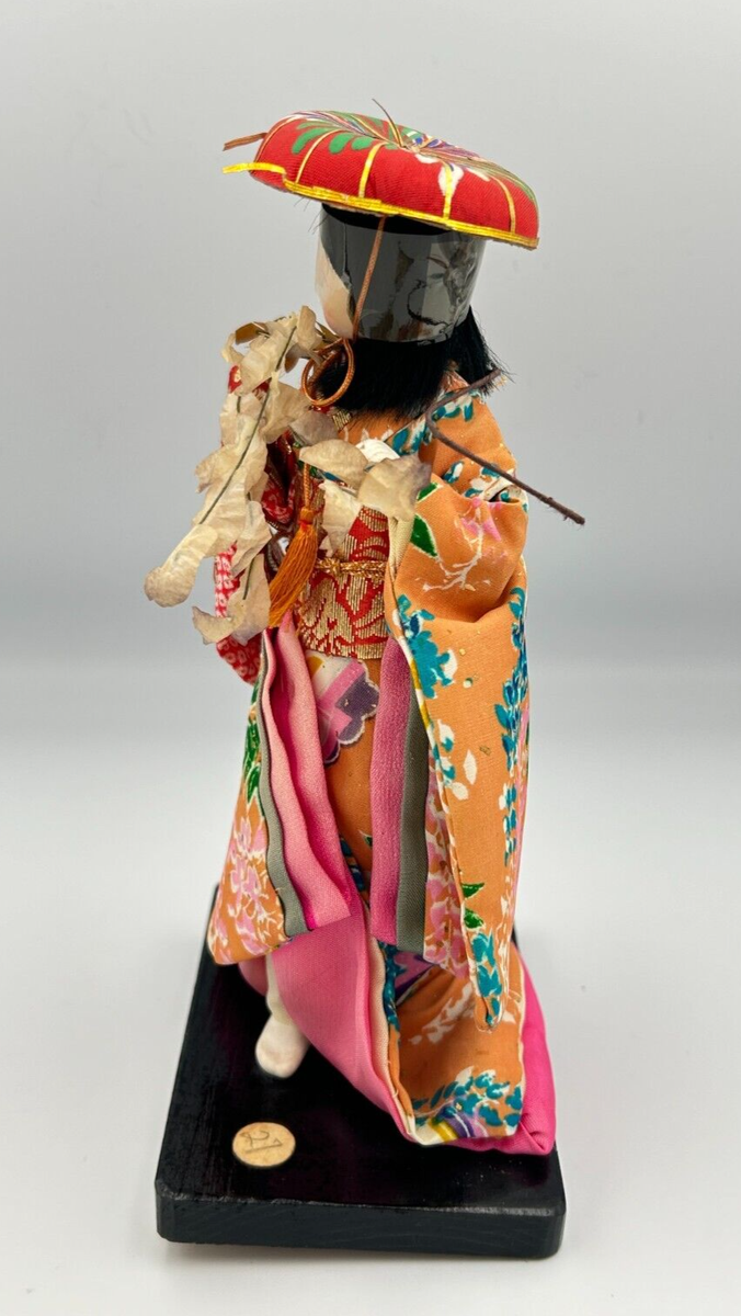 Vintage 1950's World Wide Doll Club Fuji-Musume Tokyo Japan Doll