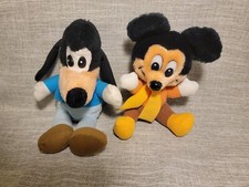 Vintage 1980s Disney Mickey  s Christmas Carol Plush Mickey  Goofy Hardees