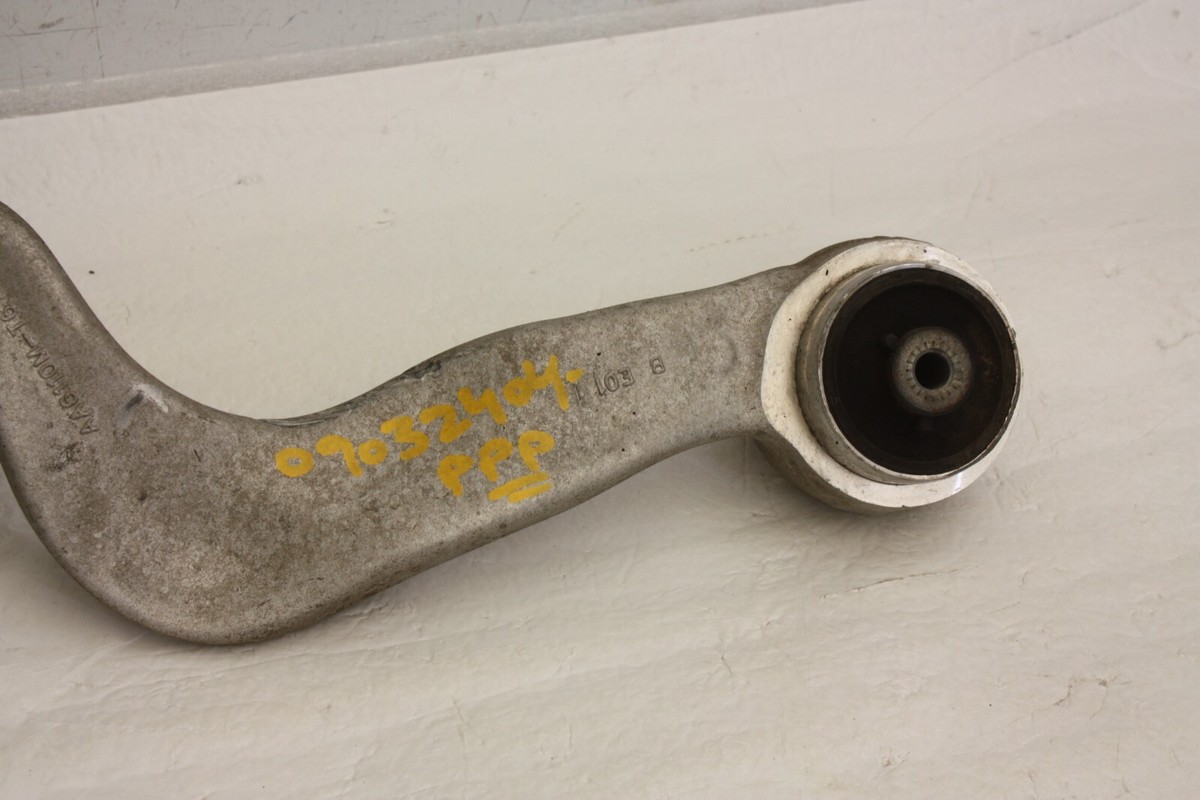 BMW i4 G26 Front Right Suspension Arm Control Spindle Knuckle Hub  