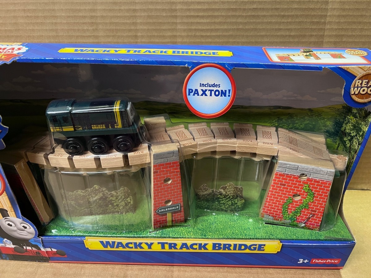 トーマス　ブリングス Thomas Friends Wooden Railway Wacky Track Bridge 3 Risers Twisty