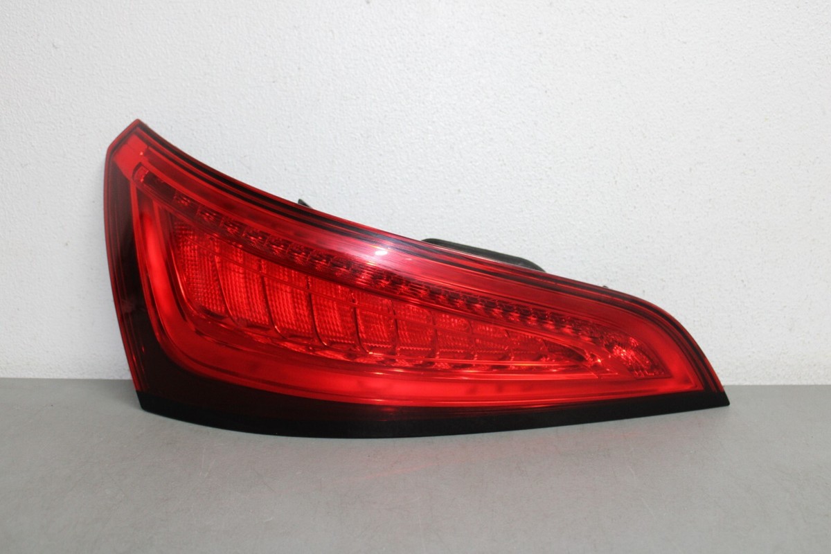 中古 アウディ Q5 後期 2012-2017 LEDテールライト 左右セット