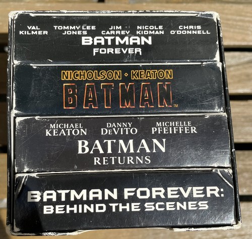 Batman BOX SET Returns Forever Behind the Scenes 4 VHS Keaton-Kilmer RARE! - Picture 5 of 7