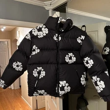 Denim Tears Cotton Wreath Puffer Jacket Black Size Medium  AUTHENTIC CONFIRMED ✅