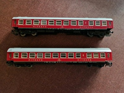 Zwei Gute Gebrauchte BTTB / Zeuke Mitropawagen für Spur TT