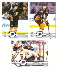 2019-20 Upper Deck (1-200, 251-450) Hockey Team Set - Anaheim Ducks
