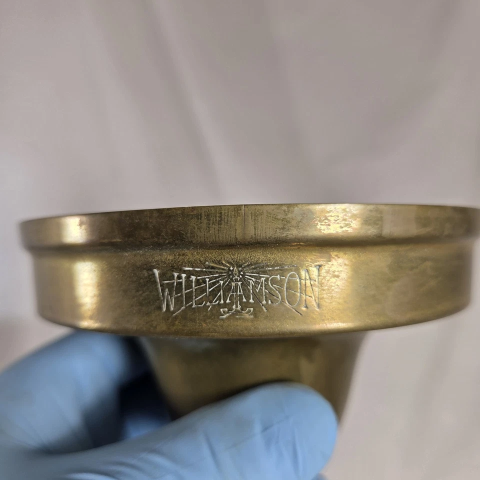 Lámpara de araña Williamson vintage de latón de 3 brazos pantallas de vidrio esmerilado Foto 4 de 4