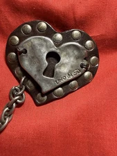 Uno De 50 heart key pin goth steampunk leather rare limited edition