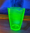 Federal Glass Uranium Green 2 Cup Measuring Cup 3 Spout Depression Glass Vintage