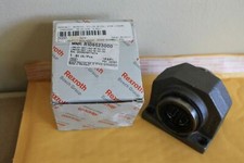 REXROTH BOSCH R106523000 LINEAR BEARING SET BLOCK