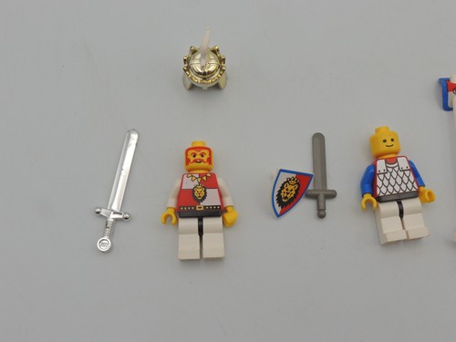 Lego Castle Vintage - Roi et Chevaliers Château Royal King - Minifig - Foto 3 di 4