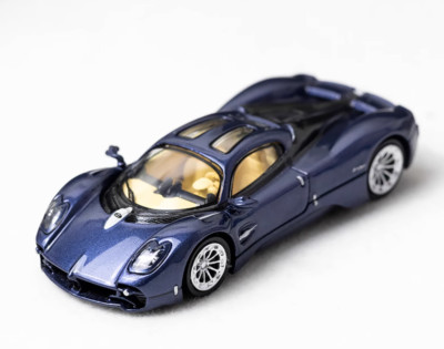 AL CCA 1:64 Navy Blue Utopia Racing Sports Model Diecast Metal Car