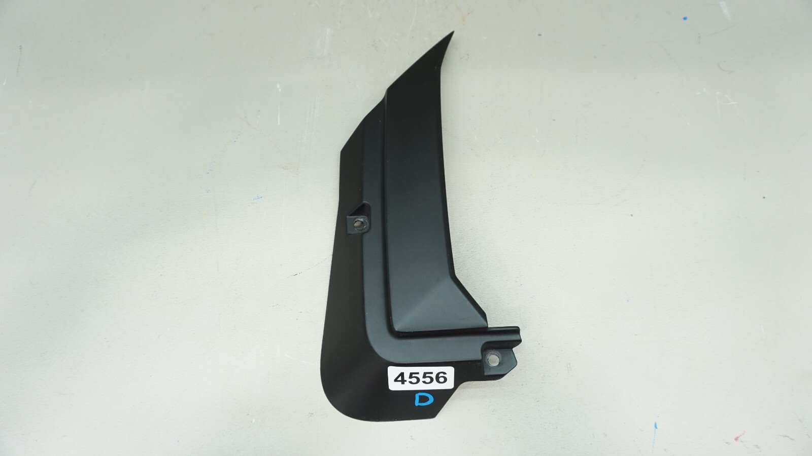 LAMBORGHINI AVENTADOR LP700 RIGHT SIDE MOLDING COVER AFTERMARKET 470853509