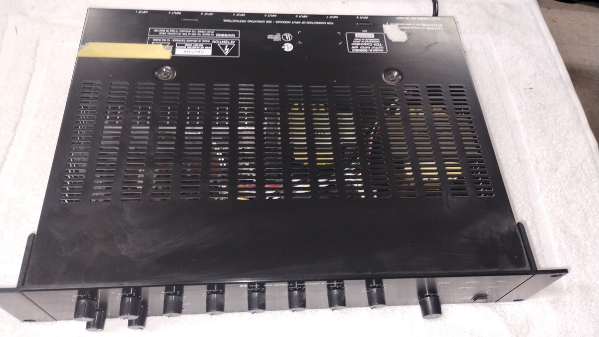 Mixer/Amplificatore Digitale TOA A-9060S-CU - 8 Ingressi, 60W, Montabile Su Rack, Nuovo In Scatola