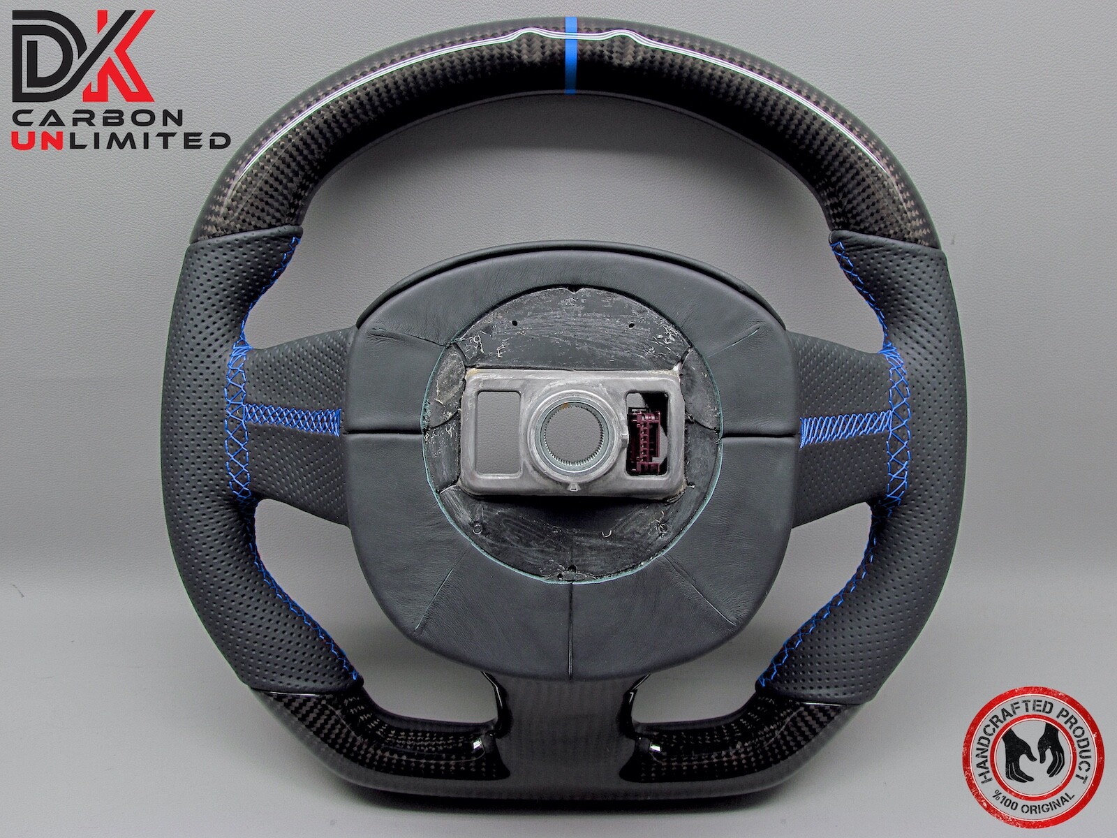 Aston Martin Vantage DBS DB11 Perforated 5mm Blue Ring Carbon Steering Wheel v1