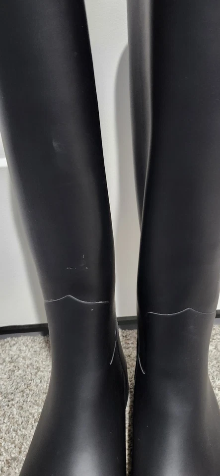 Botas de lluvia Hunter para mujer de goma negras talla 10 usadas buen estado Foto 3 de 4