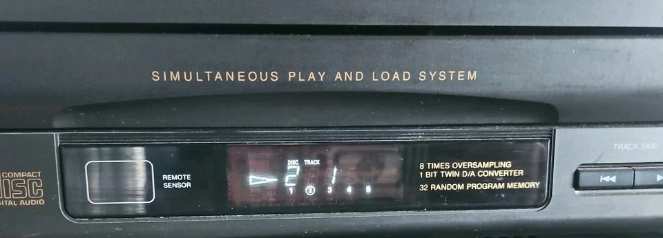 RCA Model RP-8055C Five Disc Carousel CD Changer Tested Works Well But No Remote - Image 4 of 4