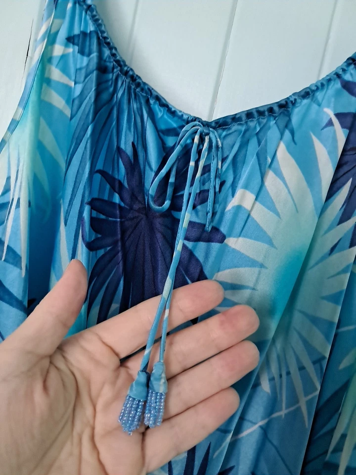 Camisón August Silk Intimates 100 % seda sin cordones talla L azul estampado tropical  Foto 3 de 4