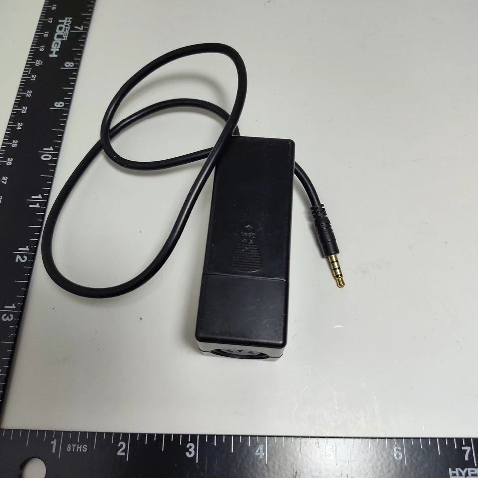 IK Multimedia iRig PRE XLR Microphone Preamp for iPhone iPad – Boxed, Tested - Image 3 of 4