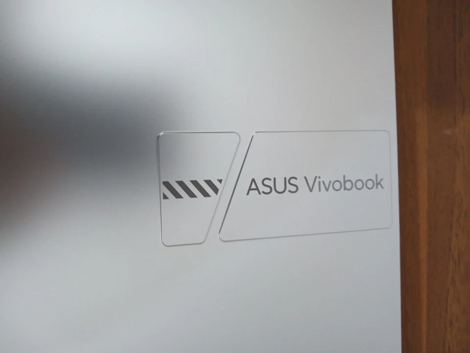 Asus Vivobook F1504ZA-NJ429W I5-1235U/15,6"/16GB/512GB SSD/Win11H/Argento - Immagine 2 di 4