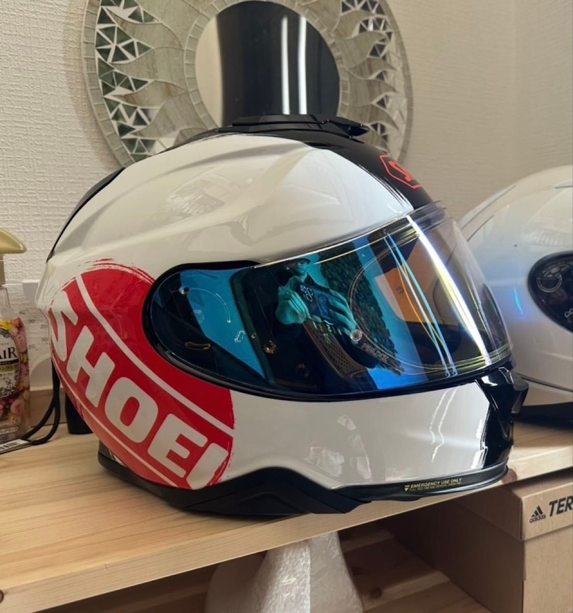 SHOEI GT-Air2 EMBLEM TC-1 L Full Face Helmet Red Black Rare SHOEI GT-Air2 EMBLEM TC-1 L Full Face Helmet Red Black Rare