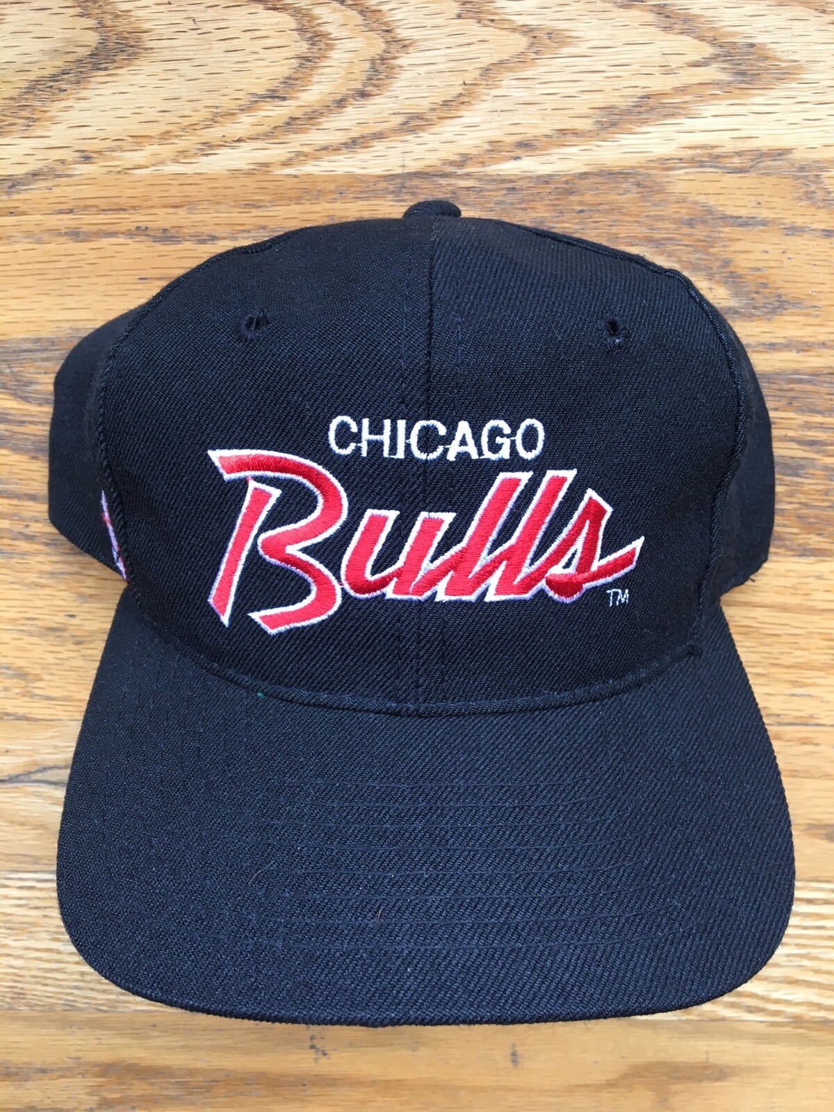 chicago bulls vintage cap script