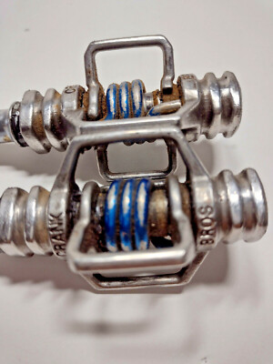 Crank Brothers Blue Egg Beater SL Clipless Pedals Okay